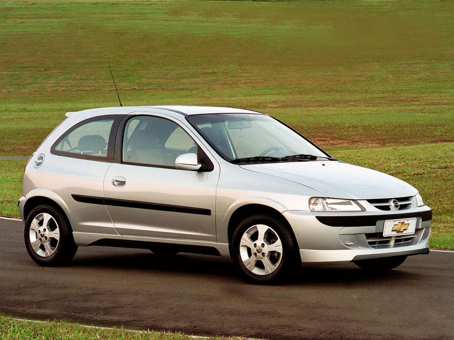  Chevrolet Celta Super 3-Door 2003 года  (фото 7 из 7)
